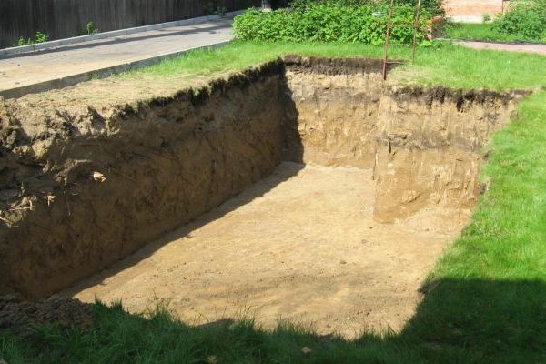 Копка бассейнов Киев